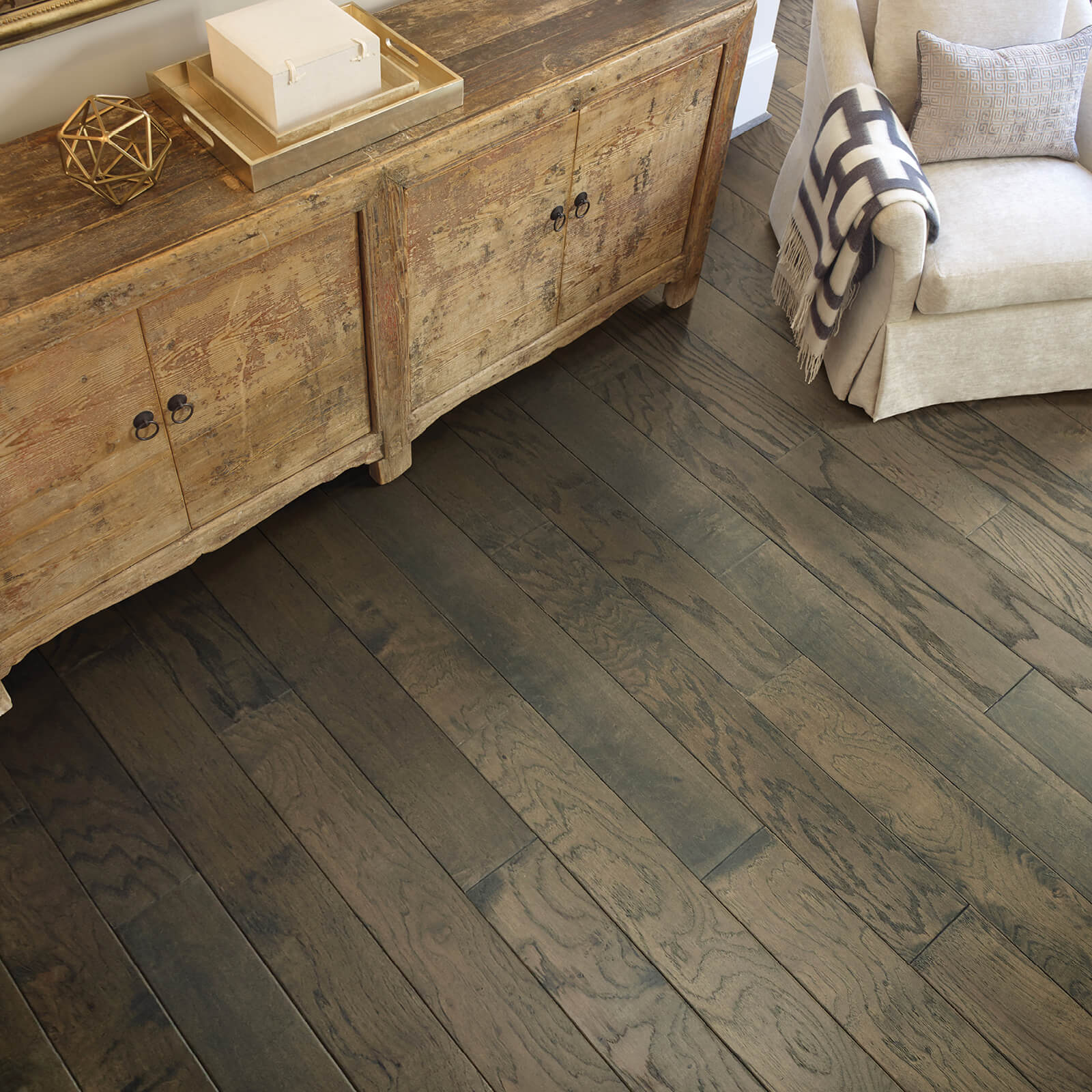 Hardwood flooring | Carpet Outlet Plus