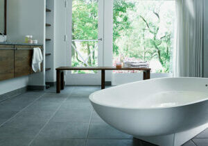 the-best-laminate-flooring-styles-for-your-bathroom-14